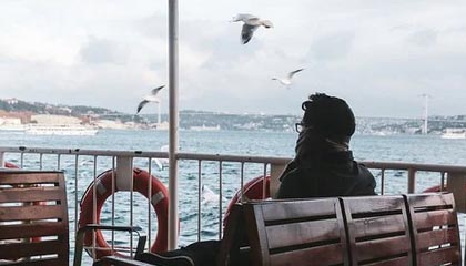 AYX SPORTS-勇士快攻打出节奏击败灰熊，勇士打法