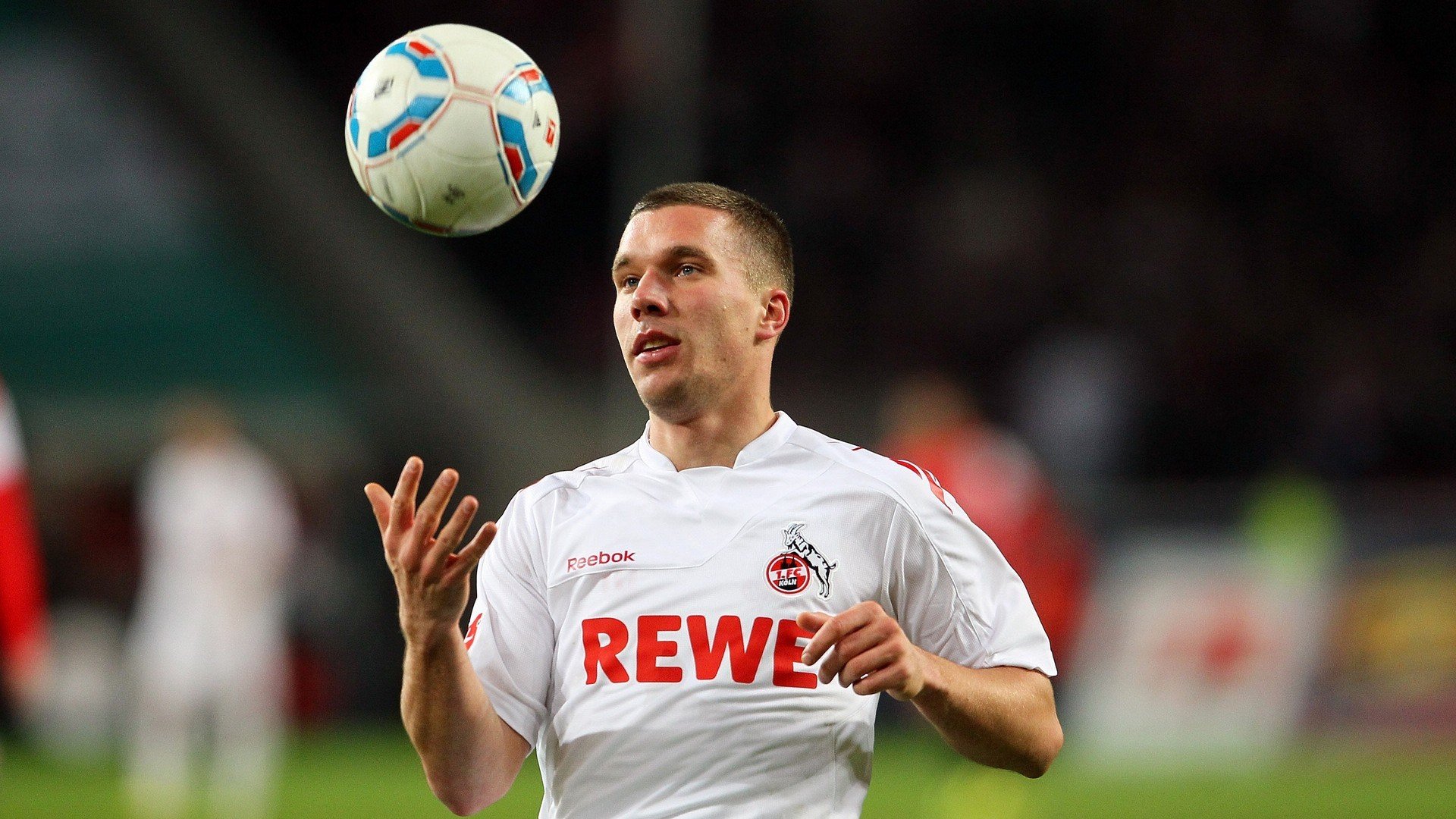 爱游戏娱乐-《电竞培训中心蓬勃发展，培养新一代选手》，电竞培训营